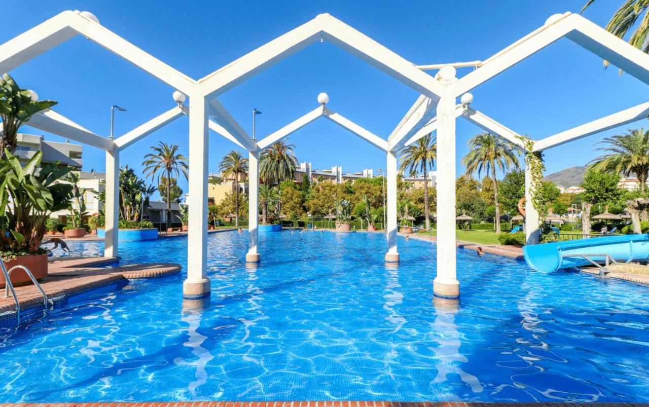 Homeforguest Beautiful With Sea Views In Benal Beach, * Benalmádena